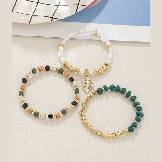 Vintage Pearl Ornamental Stone Bracelet