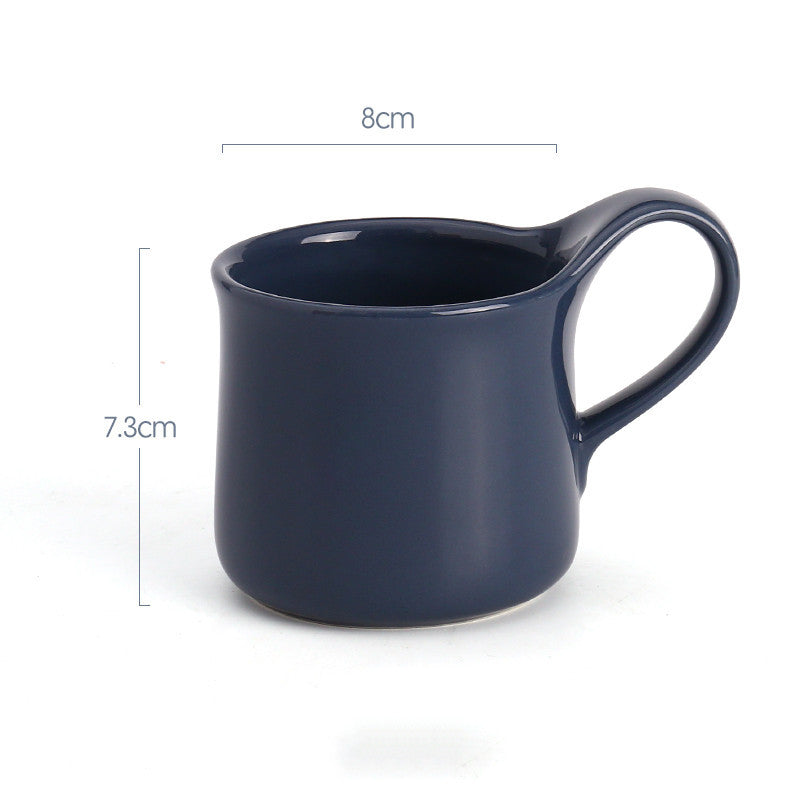 Tasse à déjeuner en céramique ménagère