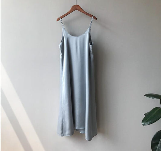 Home service suspender skirt