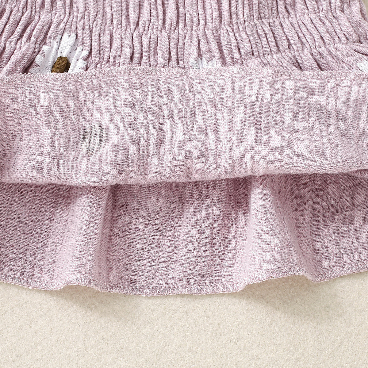 Ensemble trois pièces short à bretelles, jupe et foulard à rayures pour bébé