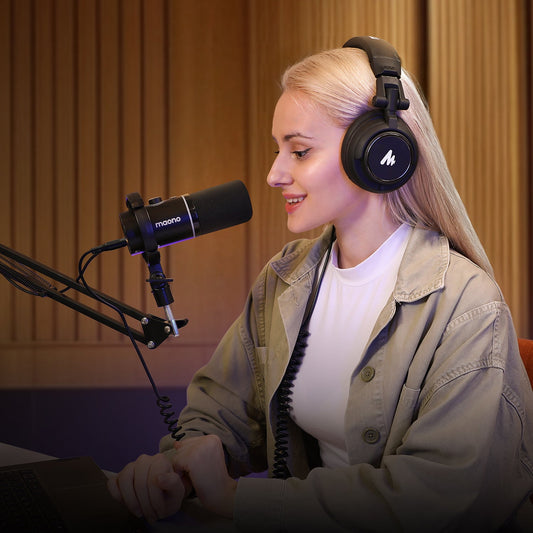 Maono Studio Closed Back Dynamic Headphones with 3.5mm & 6.35mm Jack Plug