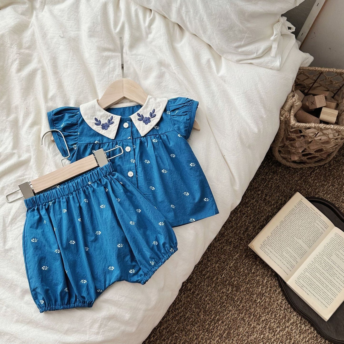 Ensemble Haut et Short Brodés Floraux Bébé Été