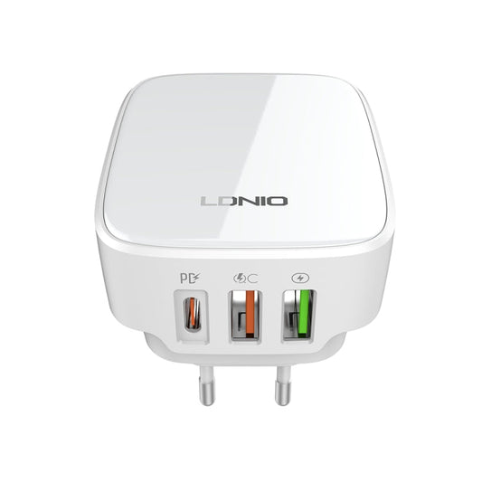 LDNIO Q334 32W Type-C + Dual USB Port Charger with 1m USB-C / Type-C to 8 Pin Data Cable, Plug Type:EU Plug(White)