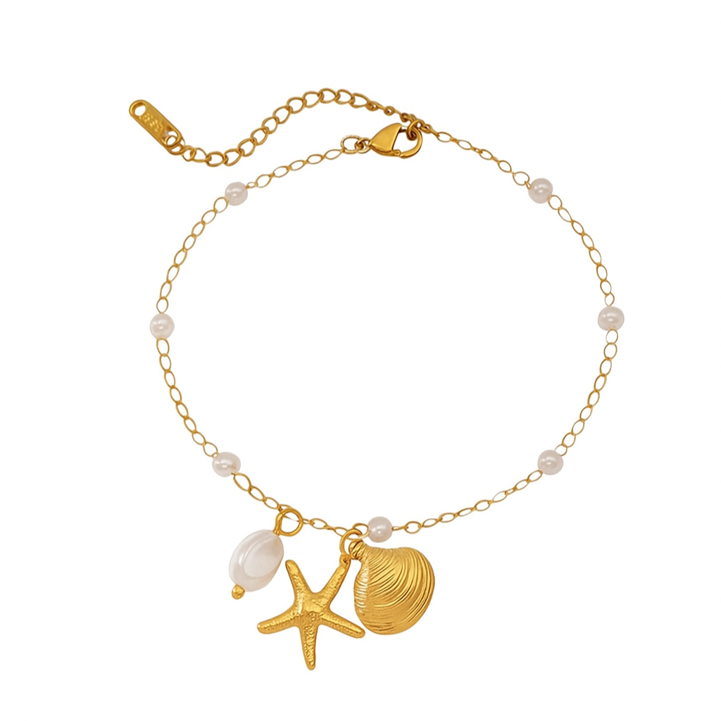 Bracelet de cheville Ocean Luxe en plaqué or 18 carats avec perles, étoiles de mer et coquillages