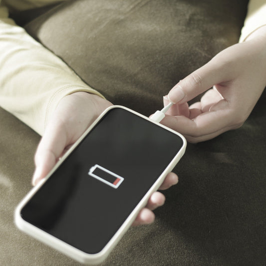 Câble de recharge Maplin Lightning vers USB-A - Blanc
