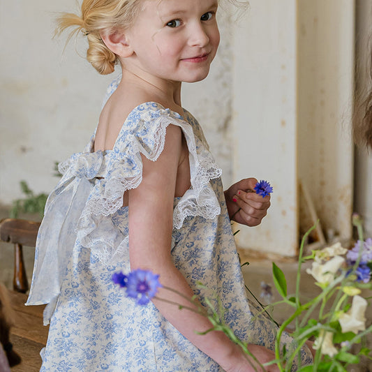 Flower Sequined Bow Shirt