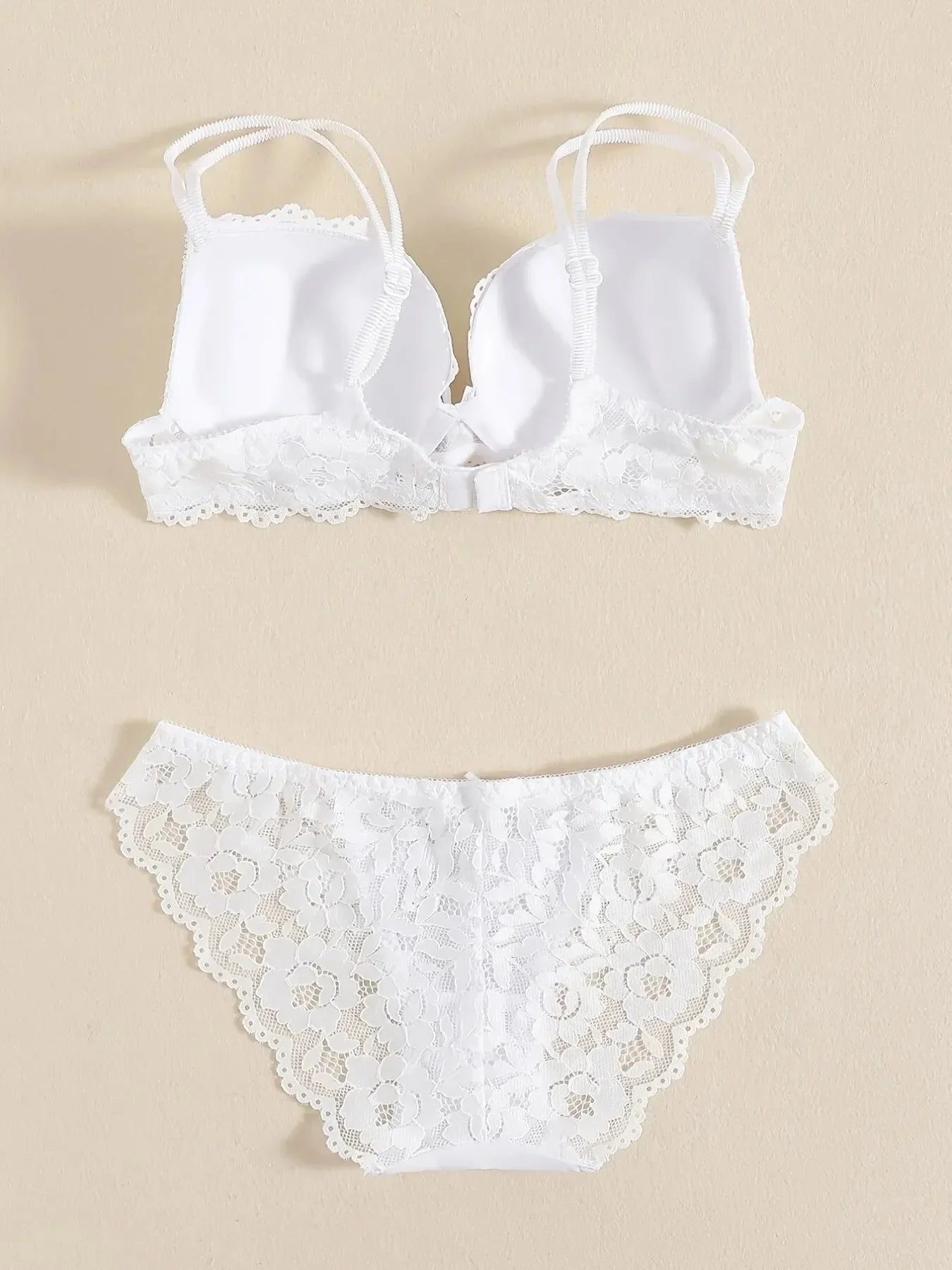 1 Set Elegant Erotic Lace Embroidery Breathable Fabric Lingeries : Push-Up Bra, Low Waist Sheer Panty - Ultimate Valentine's Day