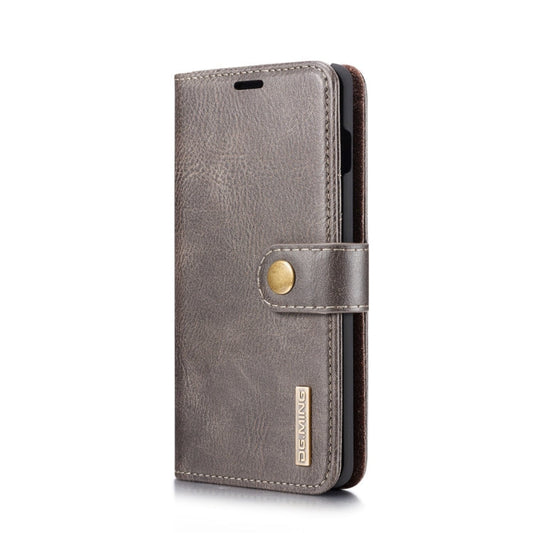 DG.MING Étui en cuir magnétique détachable à rabat avec texture Crazy Horse pour Samsung Galaxy S10, avec support, fentes pour cartes et portefeuille (gris)