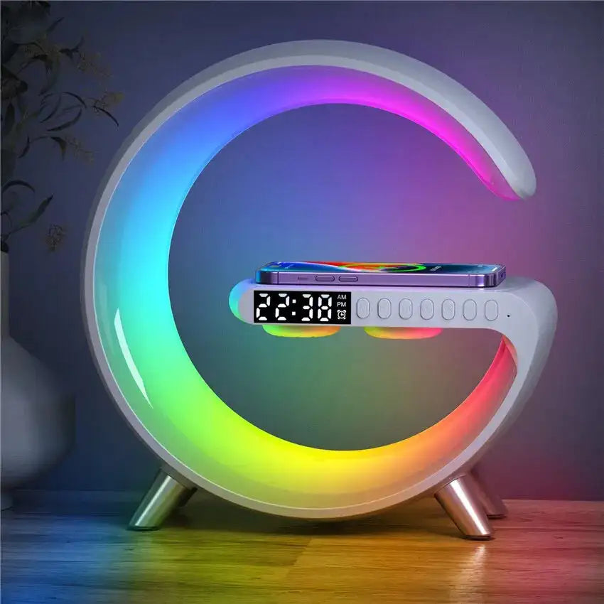Lampe intelligente avec chargeur sans fil et haut-parleur Bluetooth