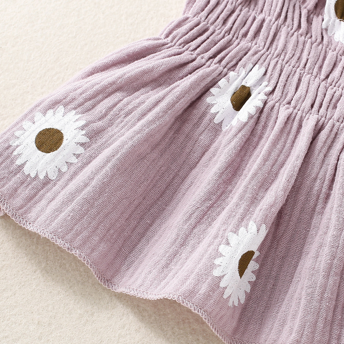 Ensemble trois pièces short à bretelles, jupe et foulard à rayures pour bébé