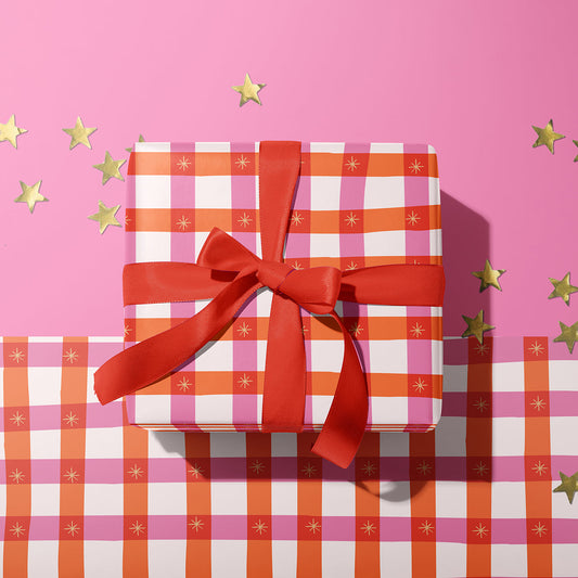 CHRISTMAS GINGHAM GIFT WRAP SHEET
