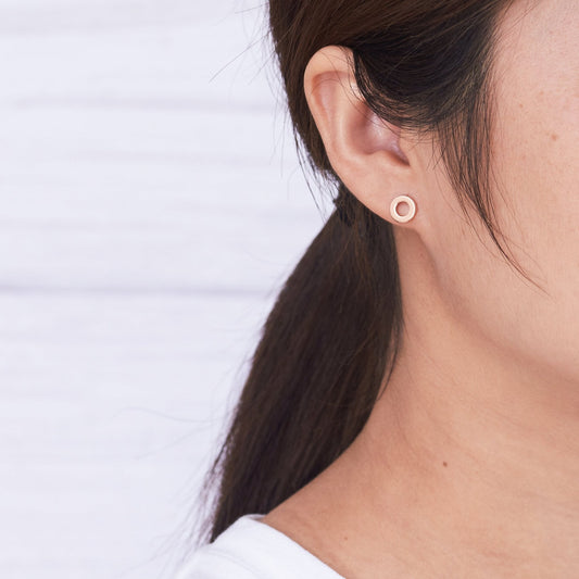 Rose Gold Plated Circle Stud Earrings