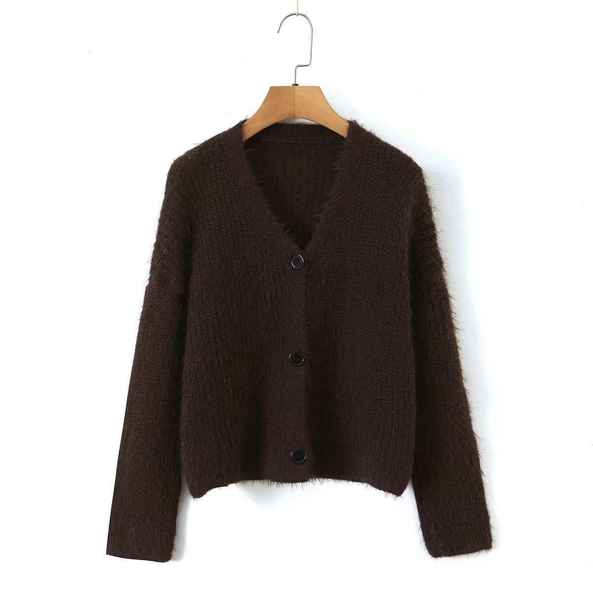 French versatile and minimalist cardigan sweater