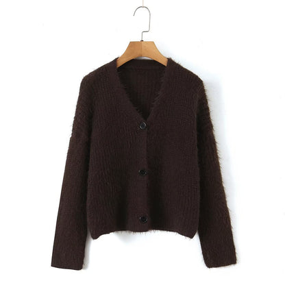 French versatile and minimalist cardigan sweater