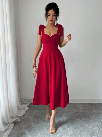 Lace-up Waist-cinching Maxi Dress