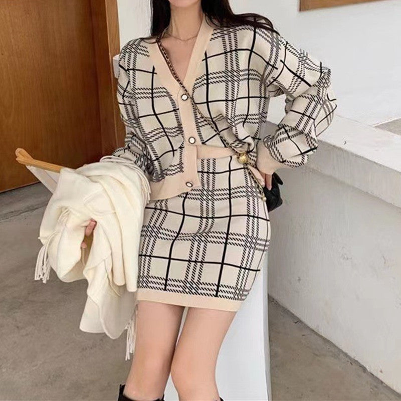 Body Skirt Knitted Two Piece Set for Women