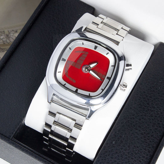 Retro Men's Pointer Digital Watch