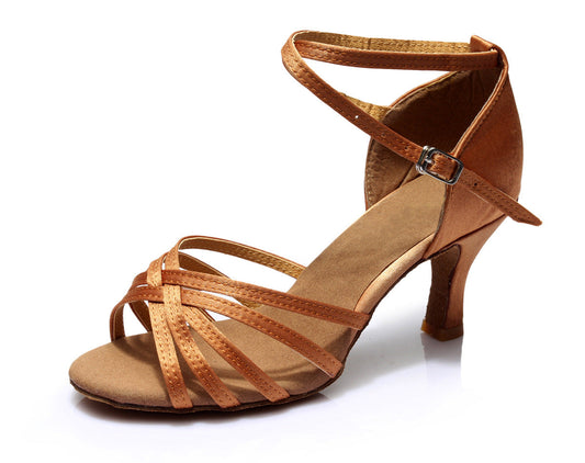 Chaussures de danse latine pour femmes adultes avec talons moyens à hauts Chaussures d'entraînement intérieures pour la danse latine, chaussures de gymnastique en satin
