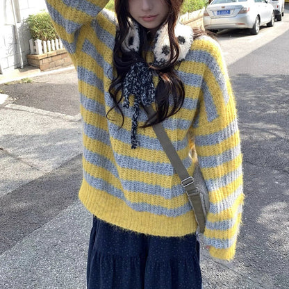 Contrast striped long sleeved sweater