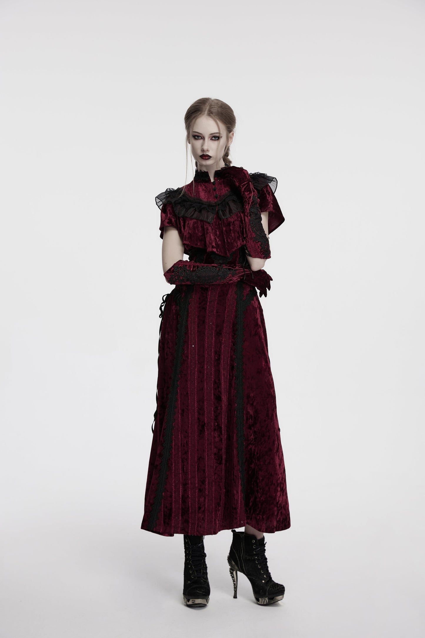 Gants en velours brodés Punk Rave Selene rouges