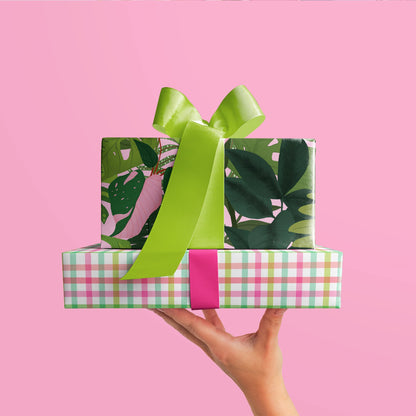 COTTAGE CHECK GIFT WRAP SHEET