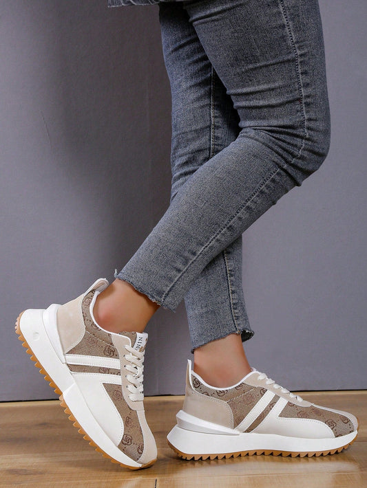 Chaussures de sport à lacets pour femme avec motif floral, décorées de lettres, chaussures de course sportives pour l'extérieur.