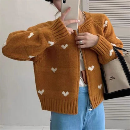 Round neck loose long sleeved sweater for women