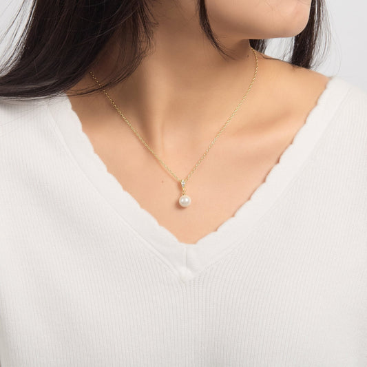 Collier goutte de perle plaqué or 18 carats créé avec des cristaux Zircondia®