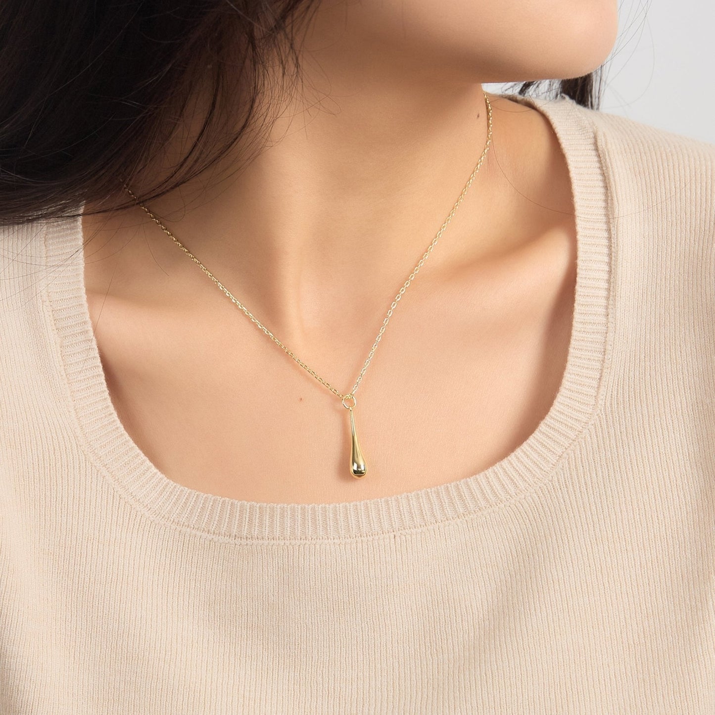 18k Gold Plated Teardrop Necklace