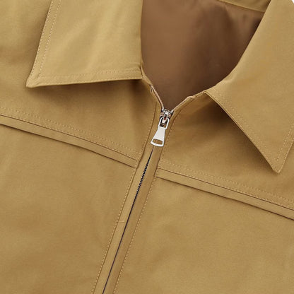 Short lapel long sleeved jacket