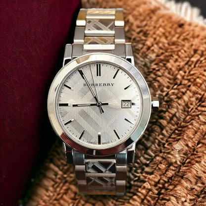 Burberry Unisex The City Watch BU9037