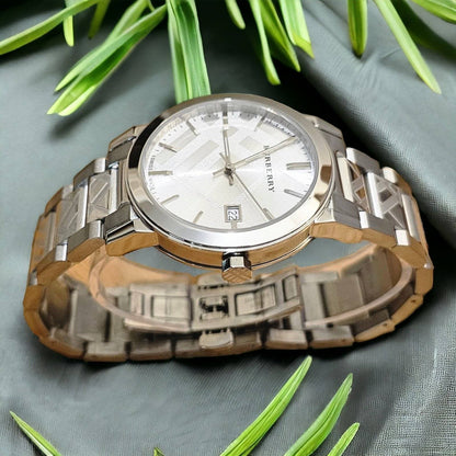 Burberry Unisex The City Watch BU9037