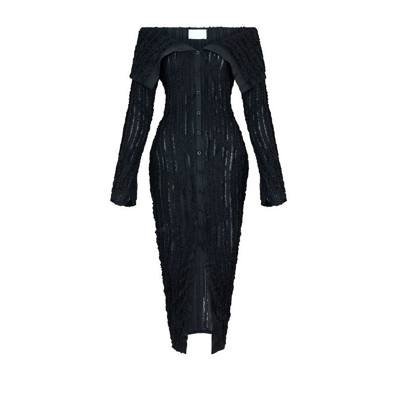 Robe longue à manches longues avec col unique, motif ondulé et jupe fourreau sexy.