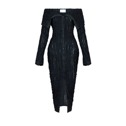 Robe longue à manches longues avec col unique, motif ondulé et jupe fourreau sexy.