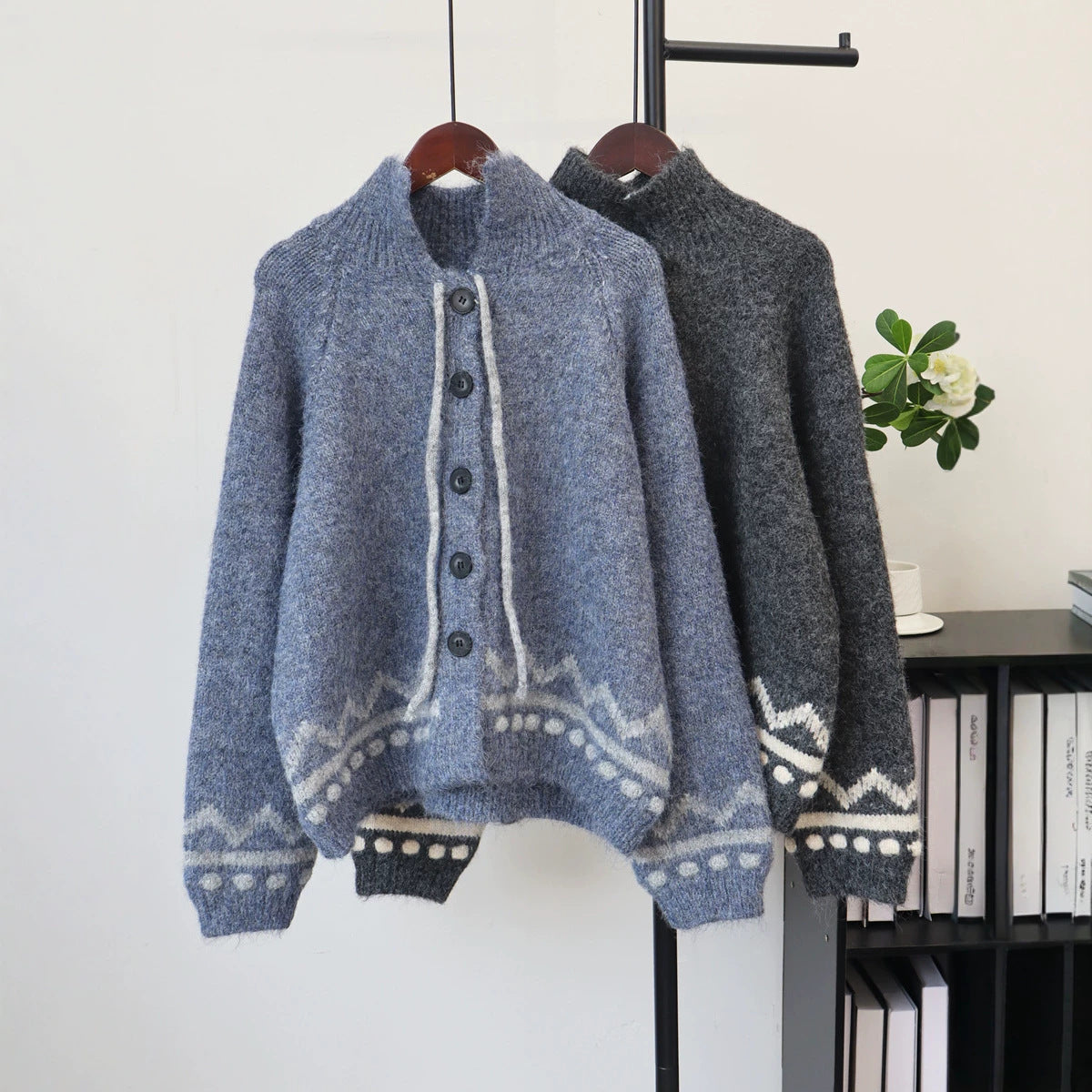 Stand up collar long sleeved sweater for women