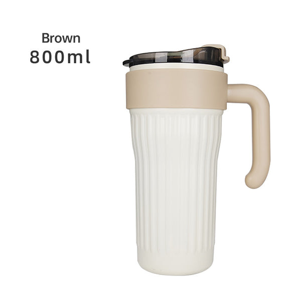 Bouteille d'eau de sport pour cyclisme avec un ours en peignoir