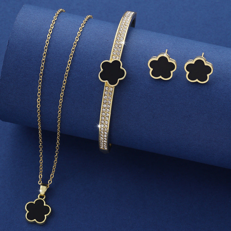 Five Petal Flower Three-piece Set
