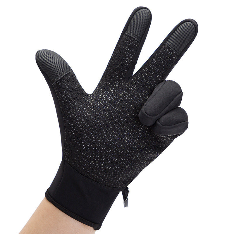 Heated touchscreen gloves for cycling and skiing - view 1