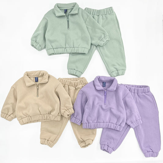 Girls' Half Zipped Stand Collar Sweater
