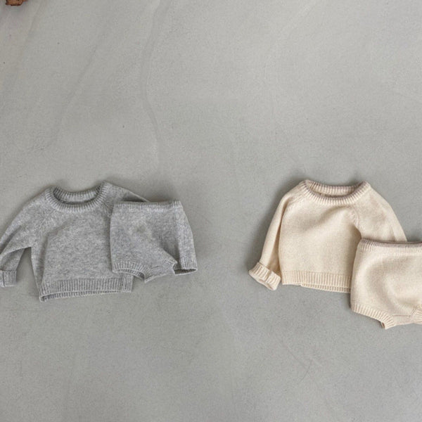Baby Sweater Top Shorts Suit - Stuffs & Savers