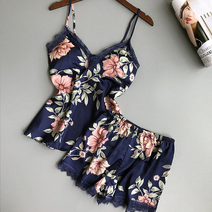 Printed V-neck pyjamas with suspenders