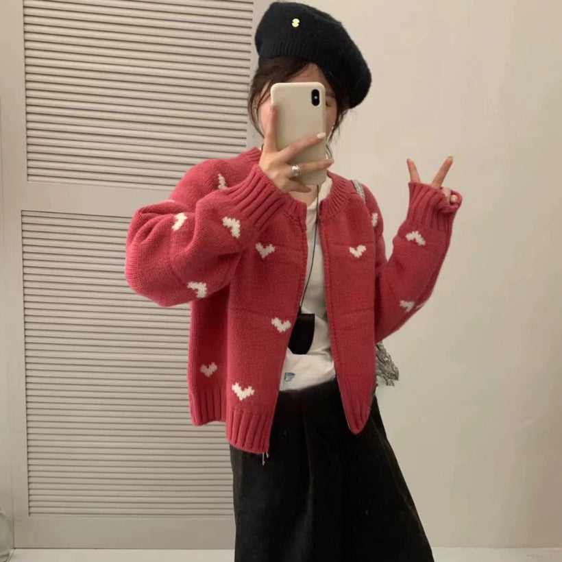 Round neck loose long sleeved sweater for women