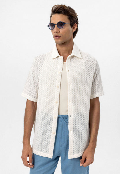 Short sleeve shirt