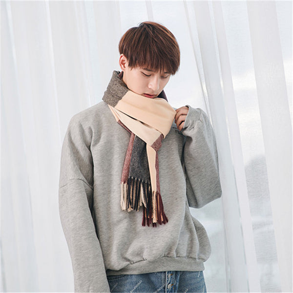 Foulard en plaid à houppe chaude