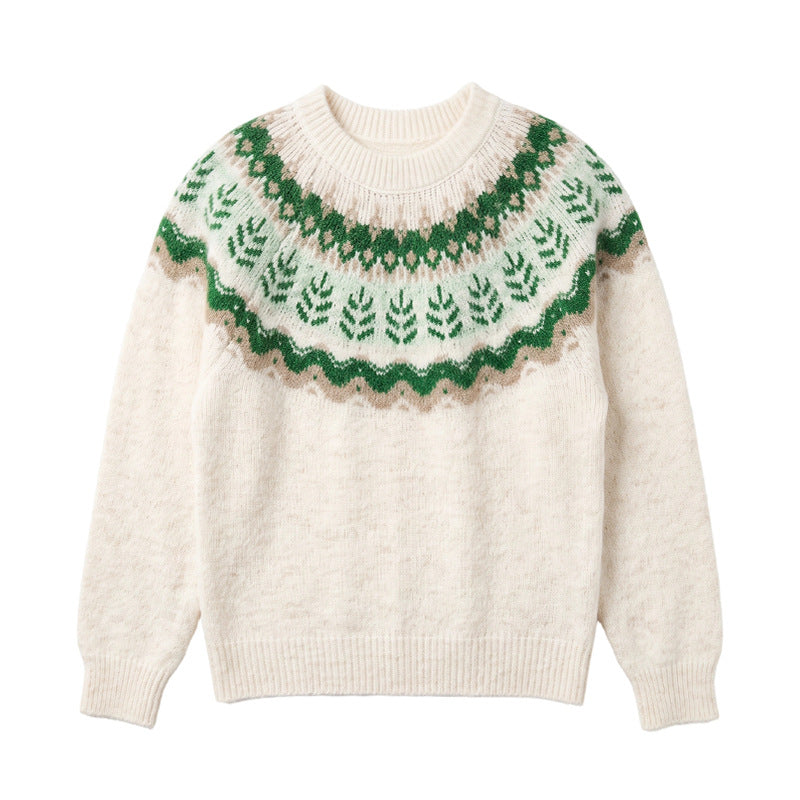 Round neck long sleeved sweater