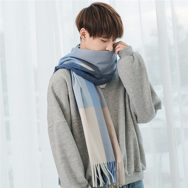 Foulard en plaid à houppe chaude