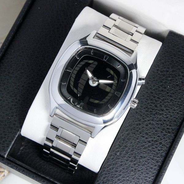 Retro Men's Pointer Digital Watch