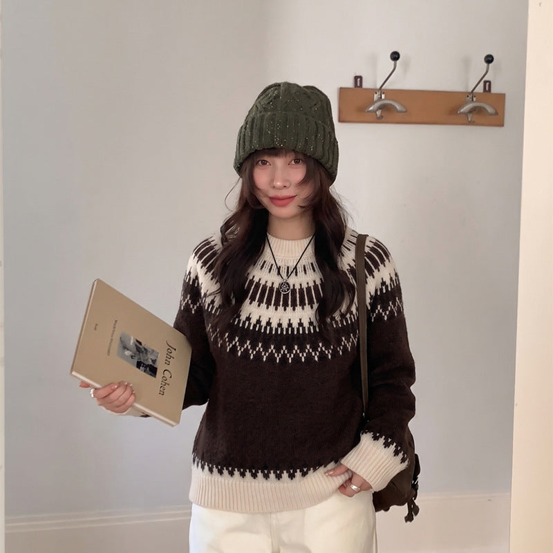 Round neck loose sweater