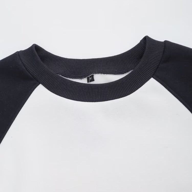 Spring round neck embroidered sweatshirt with text