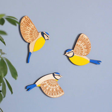 Wooden Flying Bird Wall Hanging Pendant